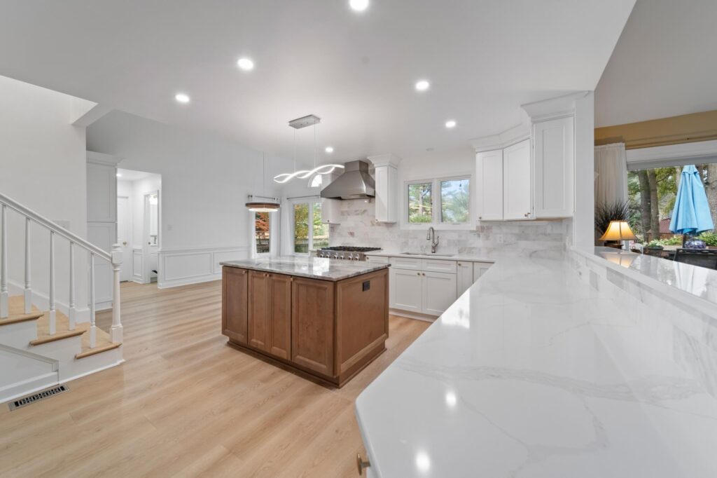 White open floor plan modern kitchen